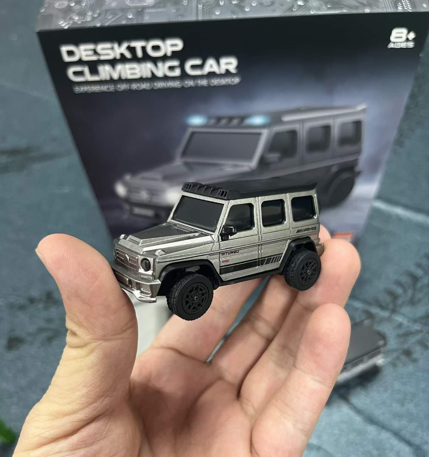 Desk Setup Lamp - 1:64 RC Climbing Car Mini Off